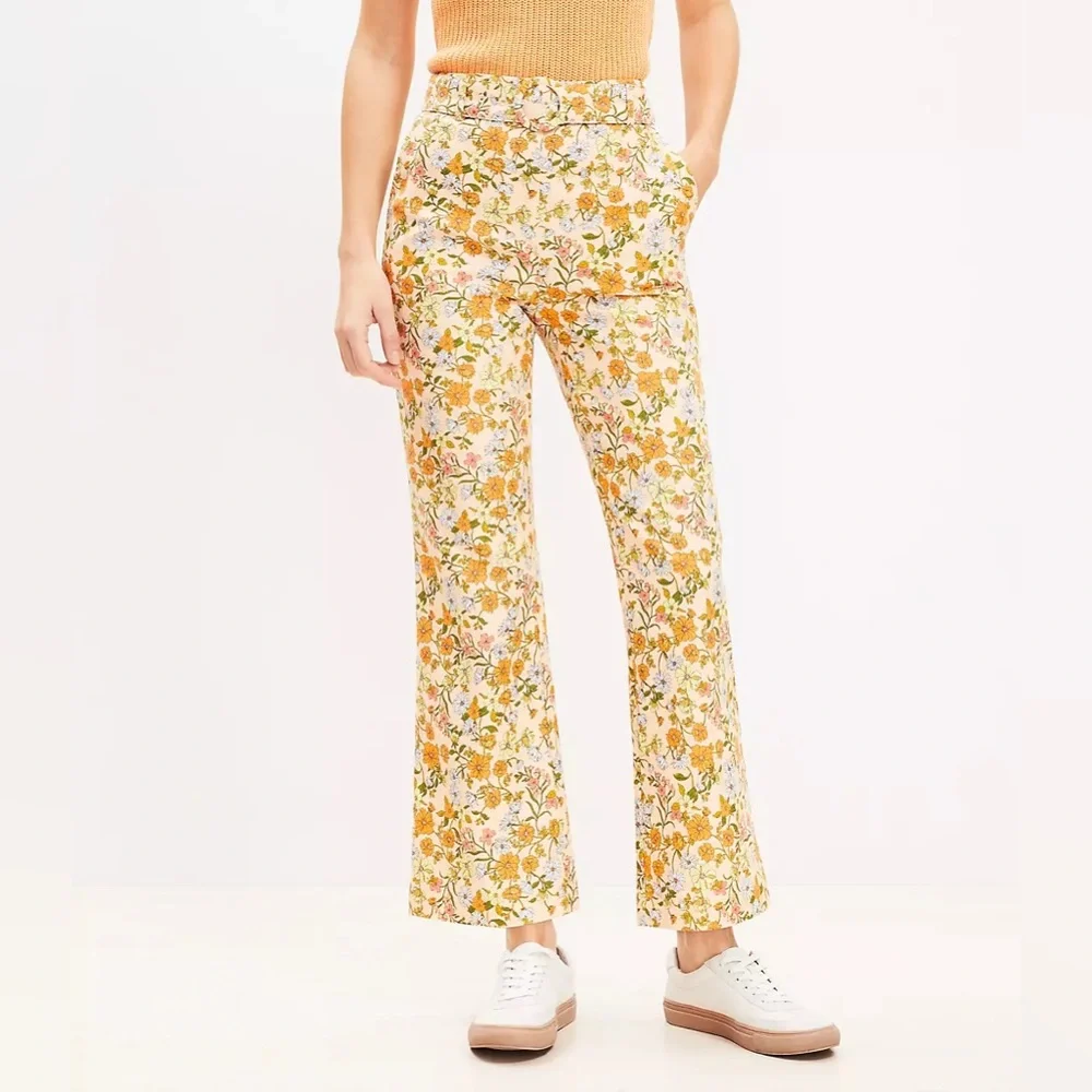 NWT (size 4) Loft Belted Sutton Kick Crop Pants in Floral - Picture 1 of 9